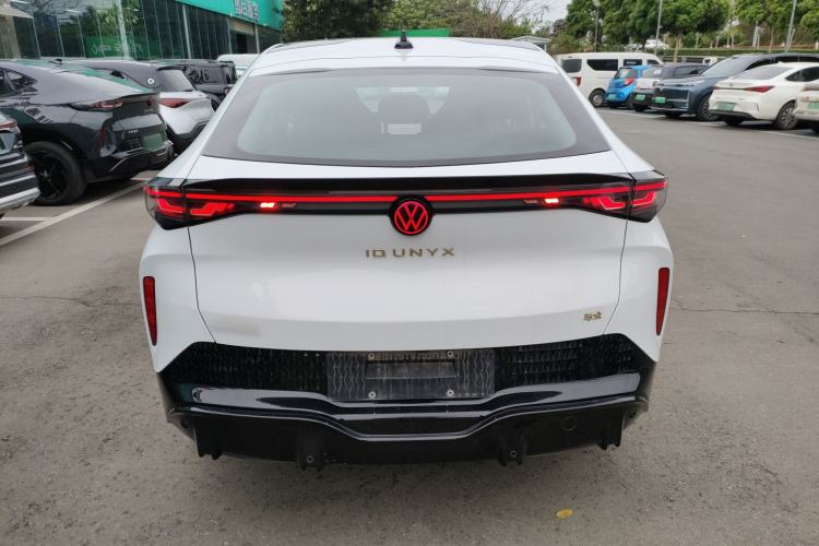 Used Volkswagen ID.UNYX 2024 Pro Long-Range Version
