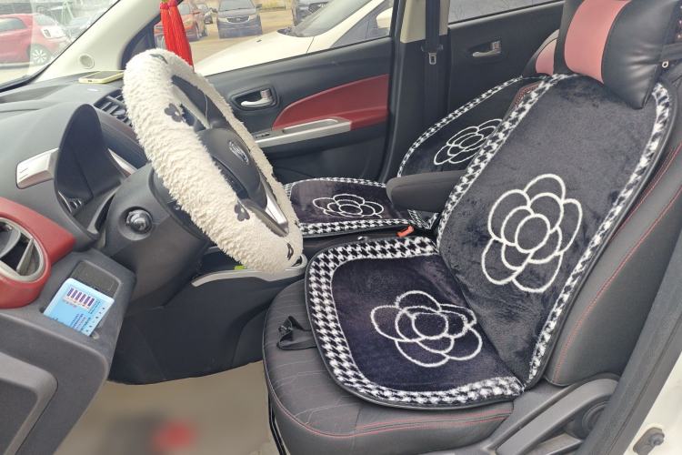 Used CHANGAN Benni 2015 1.4L IMT Prestige Model China V Standard