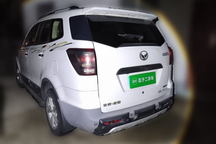 Used HYOSOW S3 2014 1.8L Prestige Version China IV Emission Standard Rear Left 45 Deg