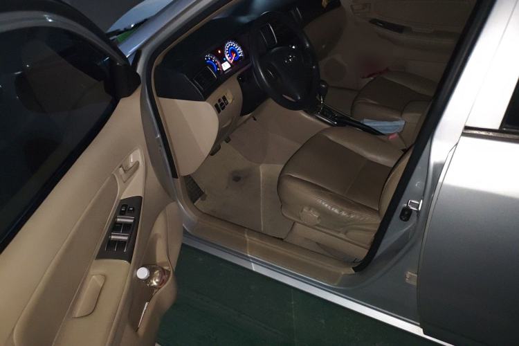 Used Toyota Corolla EX 2013 1.6L Automatic Luxury Edition