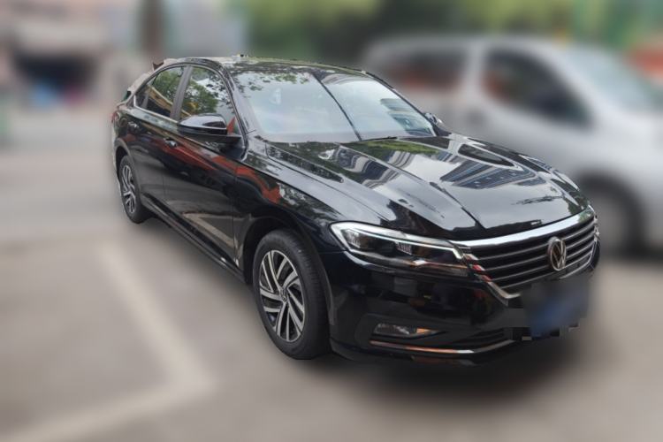 Used Volkswagen Lavida 2022 1.5L Automatic Comfort Edition Front Right 45 Deg