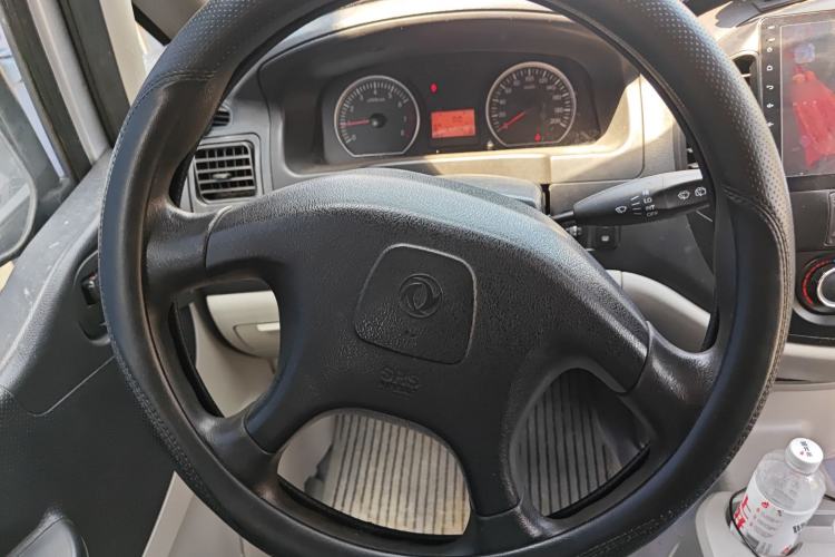 Used FORTHING Lingzhi 2015 M3 1.6L 7-Seater Luxury Model