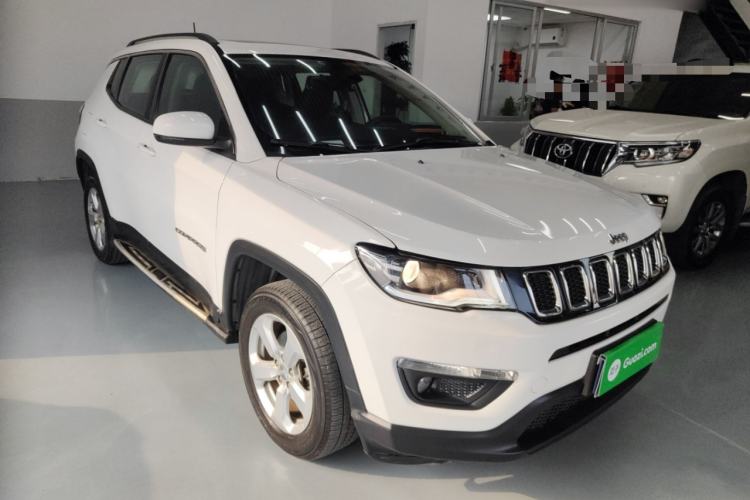 Used Jeep Compass 2017 200T Automatic Family Edition
