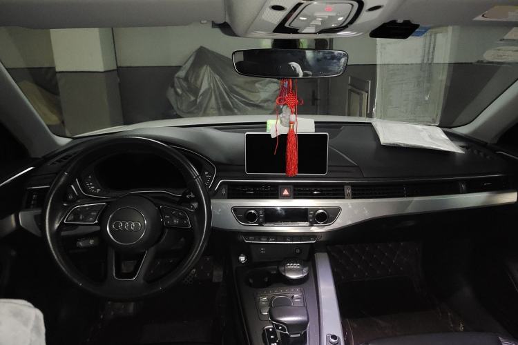 Used Audi A4L 2018 30th Anniversary Edition 40 TFSI Fashion Model