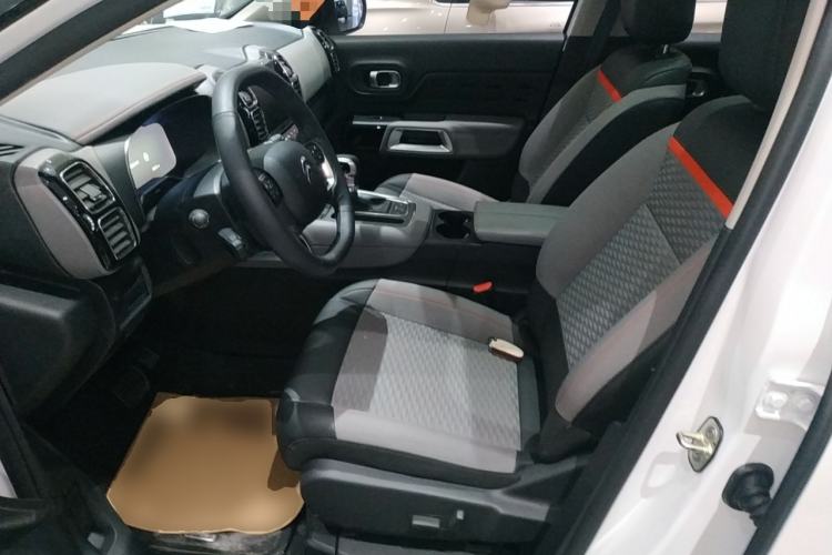 Used Citroen C5 AIRCROSS 2017 350THP Fashion Edition Left Front Seat