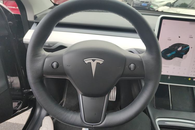 Used Tesla Model Y 2021 Performance High-Performance All-Wheel-Drive Version Steering Wheel