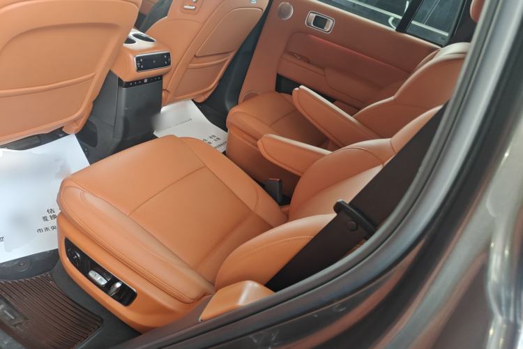 Used Li Auto L8 2024 Max
