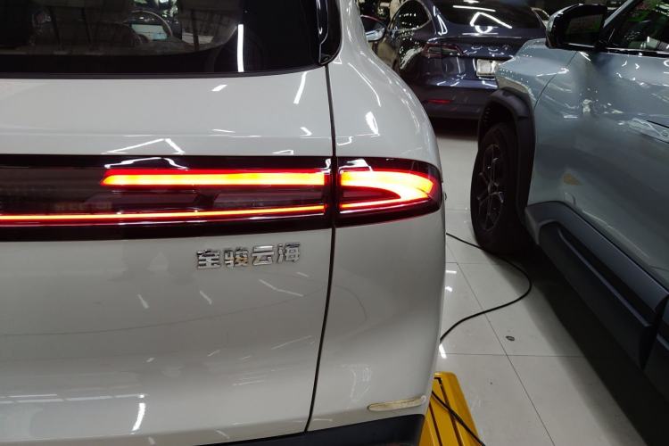 Used Baojun Yunhai 2024 600km Pure Electric Version Right Rear Taillight