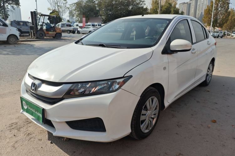 Used Honda City 2015 1.5L manual Comfort version