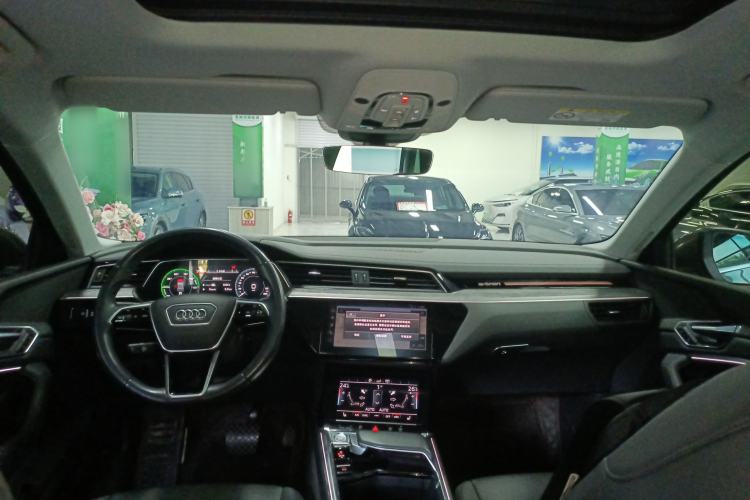 Used Audi e-tron 2019 55 quattro Fashion Edition

