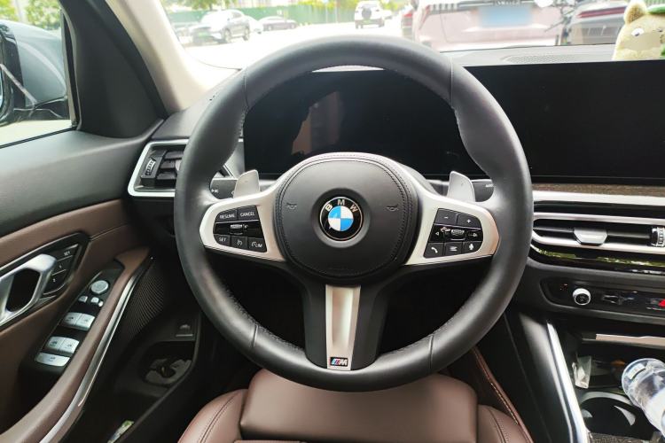 Used BMW 3 Series 2023 325Li M Sport Package Steering Wheel
