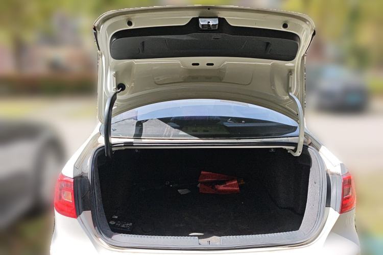 Used Volkswagen Sagitar 2013 2.0 TSI GLI Trunk