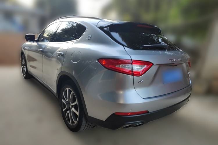 Used Maserati Levante 2018 3.0T Classic Edition Rear Left 45 Deg