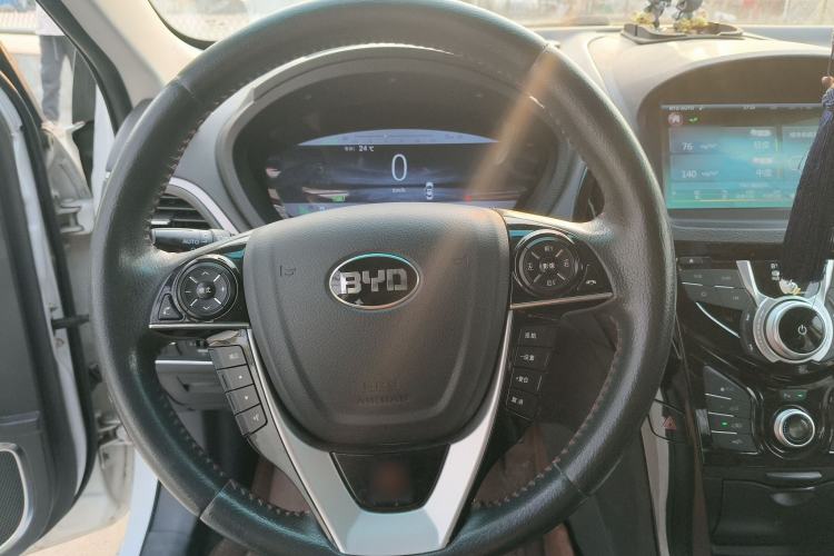 Used BYD Qin New Energy 2016 Qin EV300 Prestige Model
