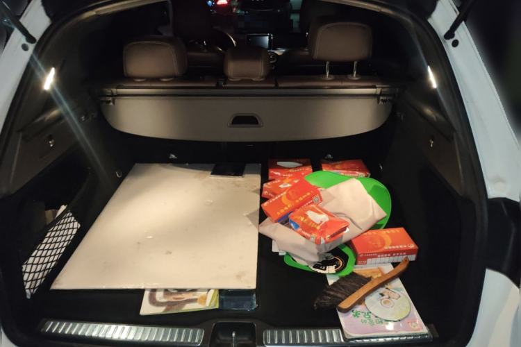 Used Mercedes-Benz GLC 2017 GLC 260 4MATIC Luxury Model