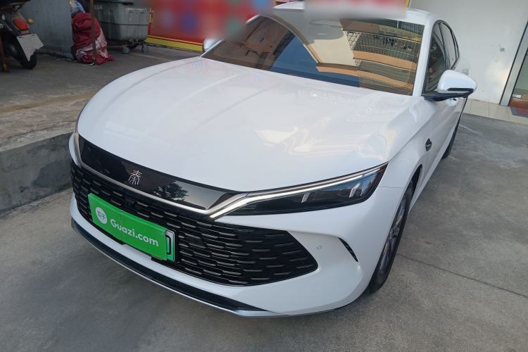 Used BYD Qin L 2025 DM-i Smart Drive 80KM Leading Model