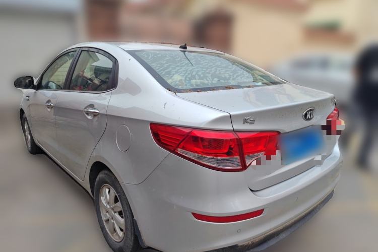 Used Kia K2 2015 Sedan 1.4L MT GLS