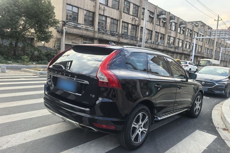 Used Volvo XC60 2014 T5 Zhiyi Edition
