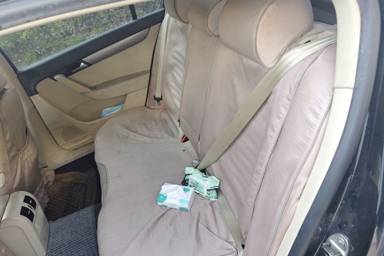 Used Volkswagen Magotan 2013 1.8TSI Premier Model Left Rear Seat