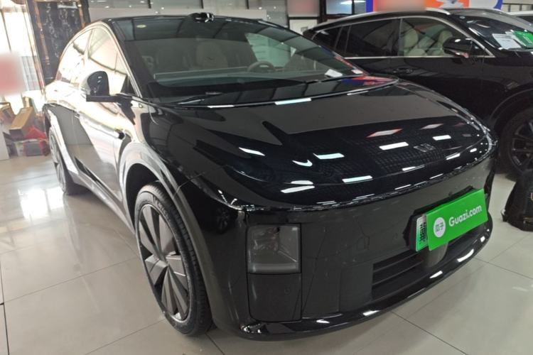 Used Li Auto i6 2025 Model Two-Wheel-Drive Standard Type Front Right 45 Deg