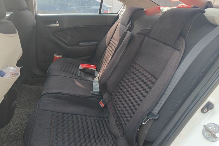 Used Kia K3 2015 1.6L Manual GL
