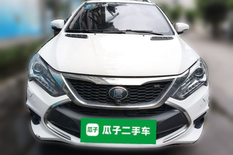 Used BYD Tang New Energy 2017 2.0T All-Wheel Drive Hyatt Model