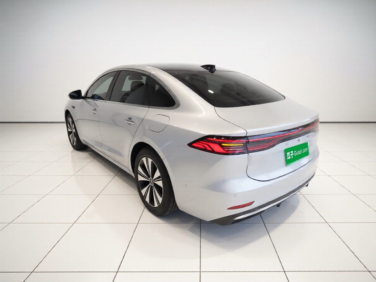 Geely Galaxy A7 2025 Model EM-i 150km Exploration+ Edition — снимка 4