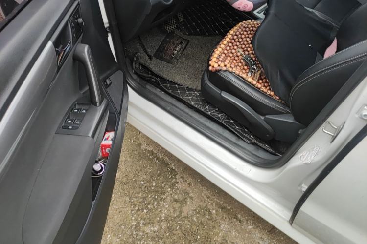 Used Volkswagen Lavida 2017 1.6L Automatic Fashion Edition
