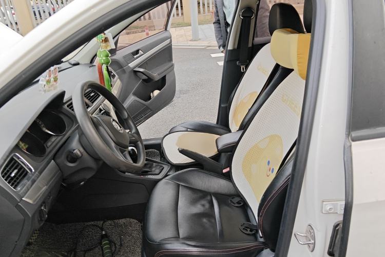 Used Volkswagen Lavida 2015 1.6L Automatic Fashion Edition