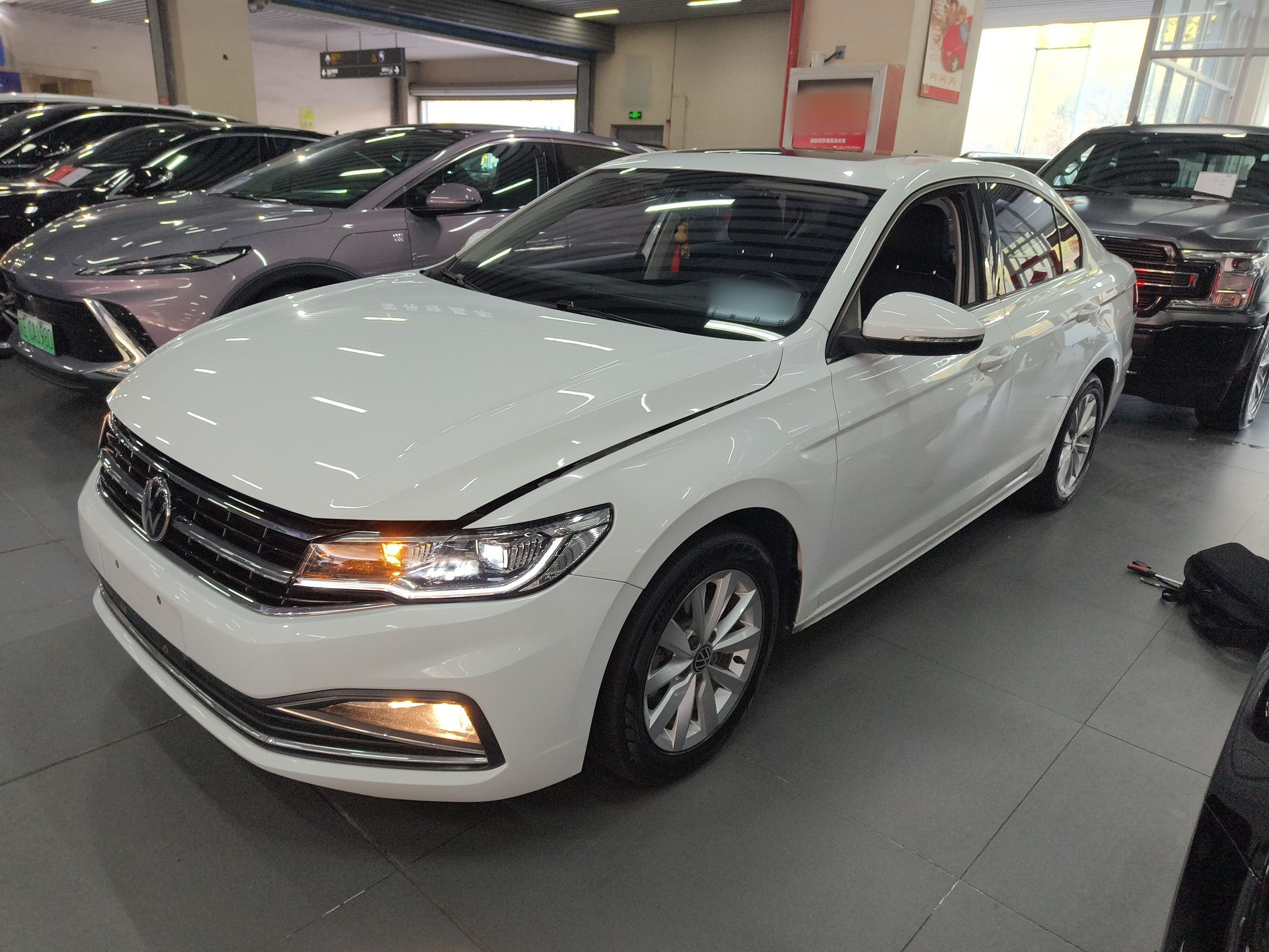 Parte inferior delantera