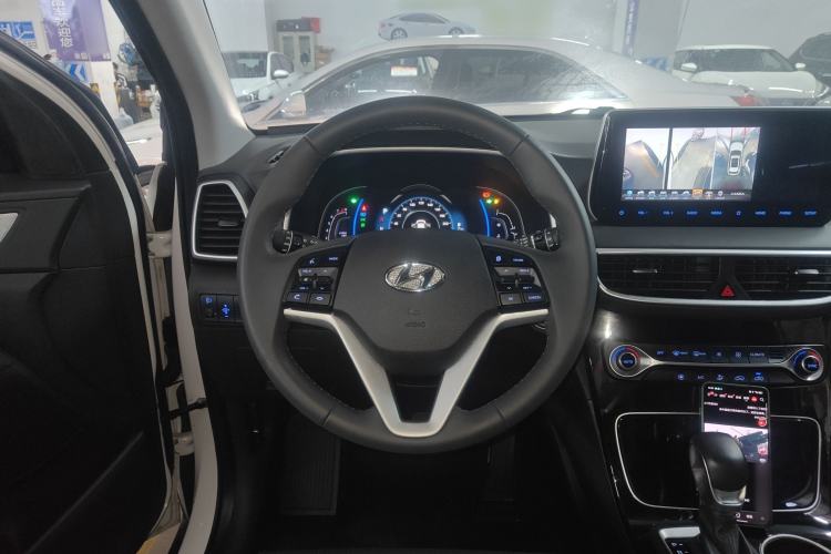 Used Hyundai Tucson 2020 280TGDi Two-Wheel-Drive GLS Fashion Edition China VI Standard