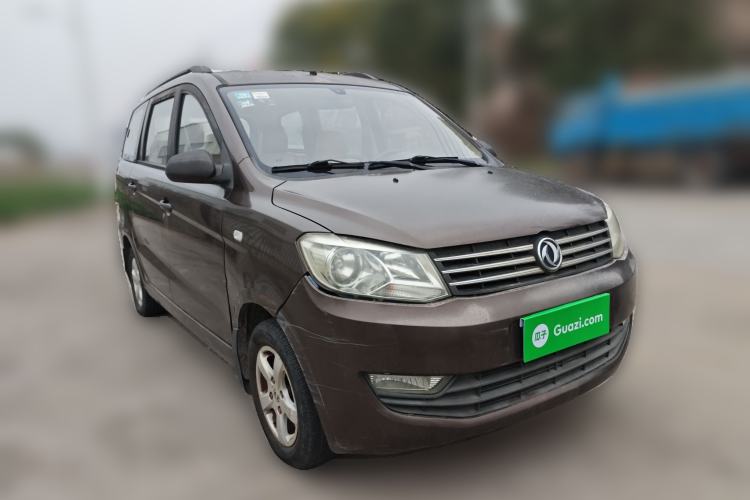 Used Dongfeng Fengon 2013 1.5L Manual Deluxe Model DK15 Front Right 45 Deg