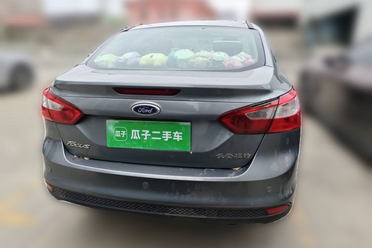 Used Ford Focus 2012 Sedan 1.6L Automatic Fashion Edition