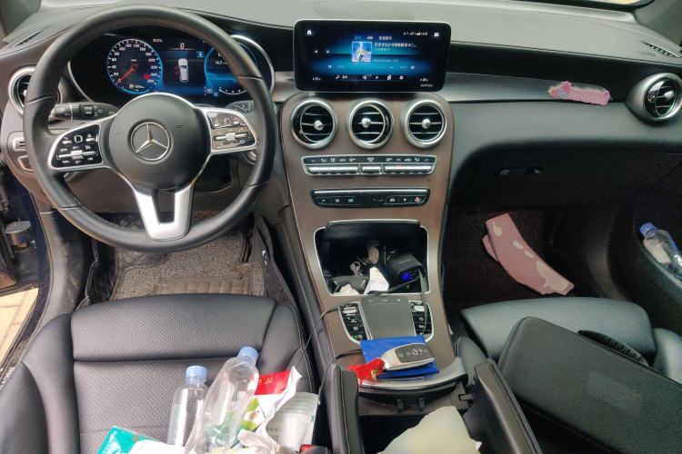 Used Mercedes-Benz GLC 2021 GLC 260 L 4MATIC Luxury Model Center Console