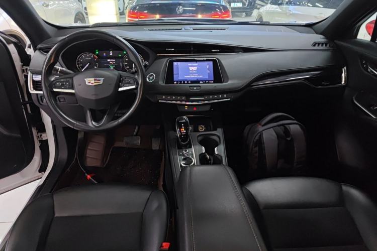 Used Cadillac XT4 2021 28T Two-Wheel Drive Tech Edition