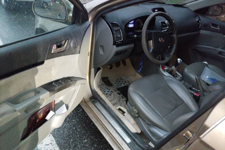 Used Geely Auto Classic Emgrand 2013 Sedan 1.5L Manual Entry-Level Model
