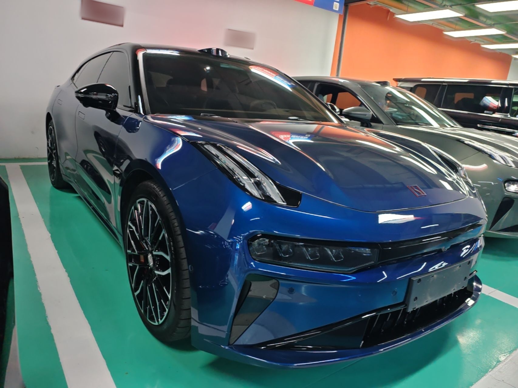 Zeekr 001 2024 YOU Edition 100 kWh All-Wheel Drive — снимка 3