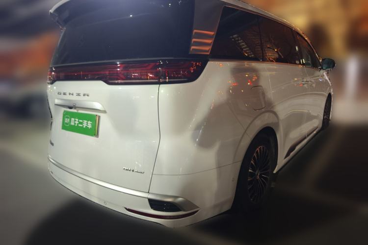 Used Denza D9 2022 DM-i 970 Four-Wheel Drive Flagship Model