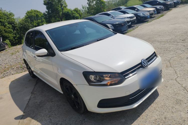 Used Volkswagen Polo 2014 1.4L Manual Fashion Edition
