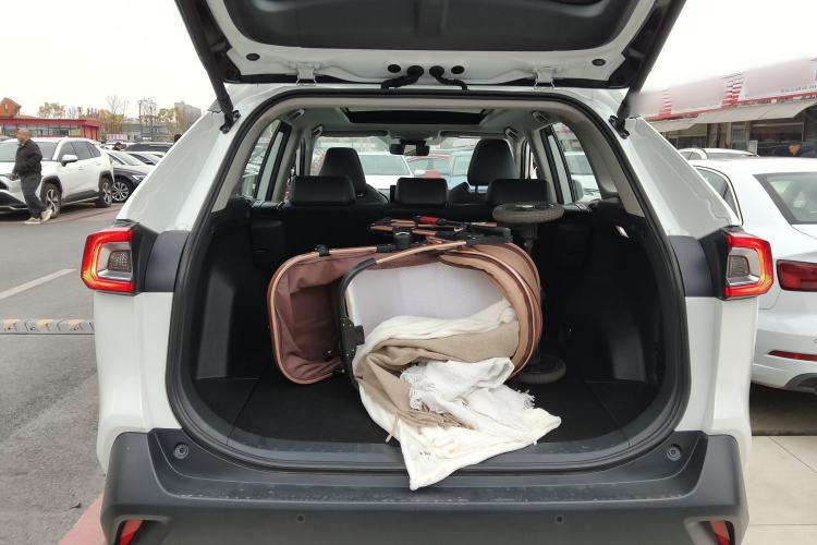 Used Toyota Wildlander 2023 Dual-Motor 2.5L E-CVT Four-Wheel Drive Prestige Edition
