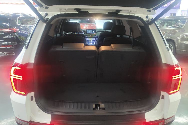 Used Hyundai Santa Fe 2019 380 TGDi DLX Automatic Two-Wheel Drive Prestige Plus Version China VI Standard Trunk