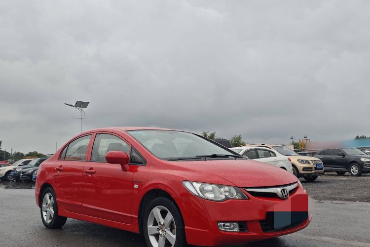 Used CIIMO CIIMO 2012 1.8L Manual
