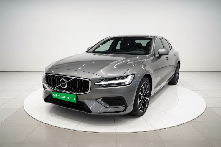 Used Volvo S60 2022 B4 Zhiyi Luxury Edition