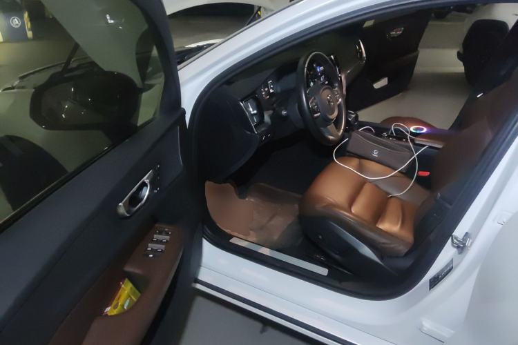 Used Volvo S60 2021 T4 Zhiyi Luxury Edition
