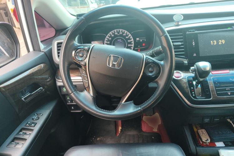 Used Honda Odyssey 2015 2.4L Smart Edition
