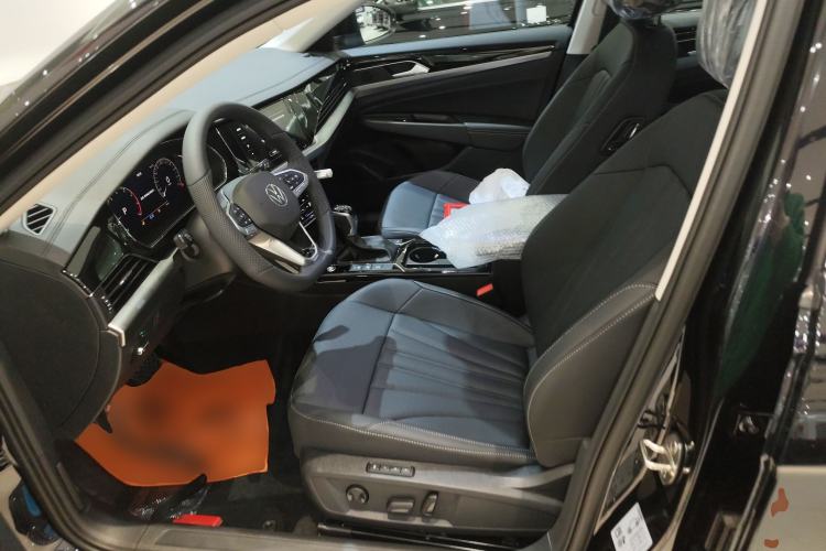 Used Volkswagen Passat 2026 Model, Outstanding 380TSI Xingkong Longteng Edition