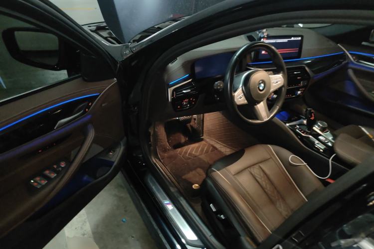 Used BMW 5 Series 2022 Restyled 525Li M Sport Package
