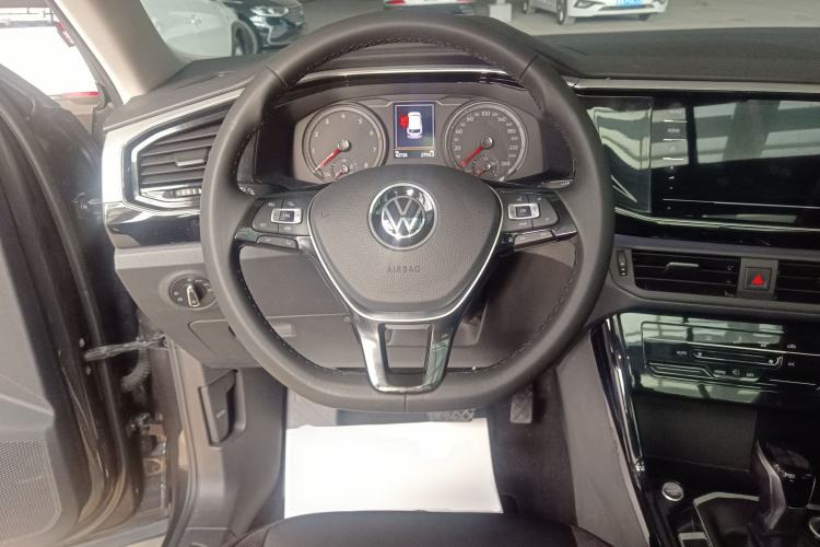 Used Volkswagen Tayron 2022 280TSI Two-Wheel Drive Luxury Smart Connectivity Version Steering Wheel
