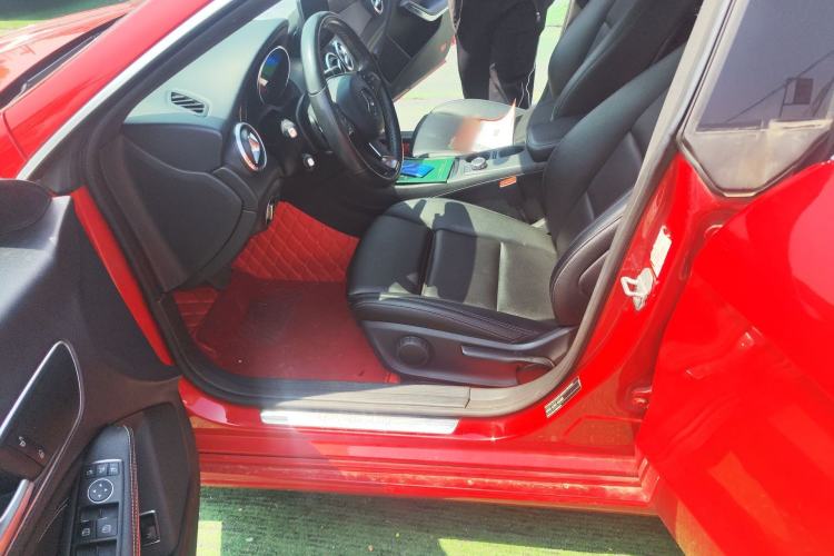 Used Mercedes-Benz CLA 2017 CLA 200 Sport Edition Left Front Seat