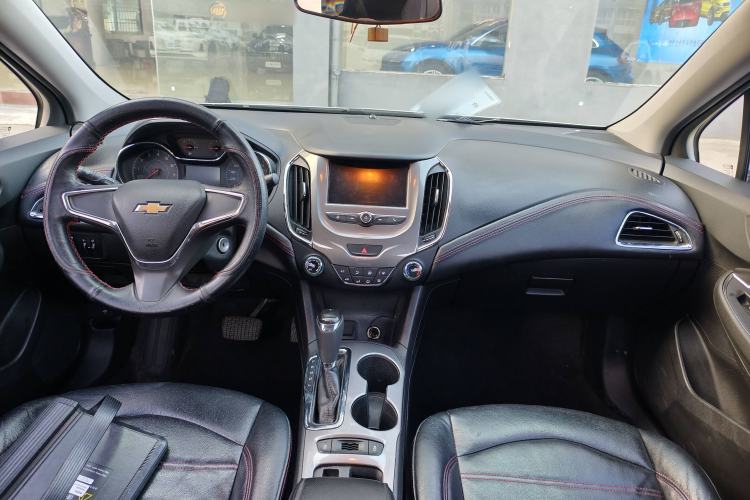 Used Chevrolet Cruze 2017 1.5L Automatic Pioneer Sunroof Edition